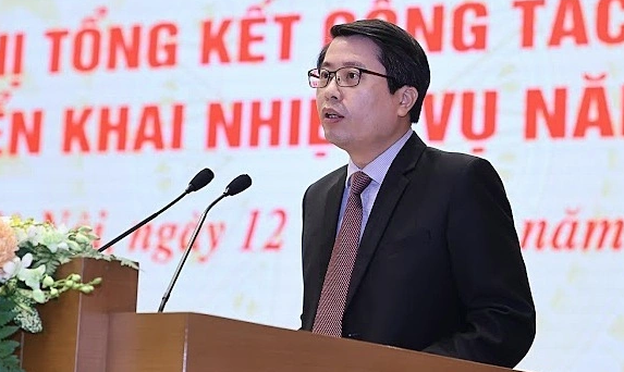 Đồng chí Trần Anh Tiến giữ chức Phó chủ nhiệm Văn phòng Chính phủ